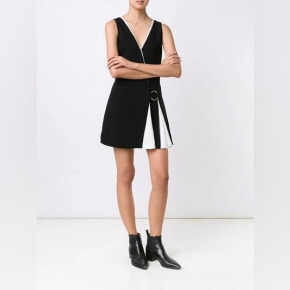 Cinq à Sept  Two Tone Silk Ivory and Black Sleeveless Ring Detail Mini Dress - Picture 1 of 16